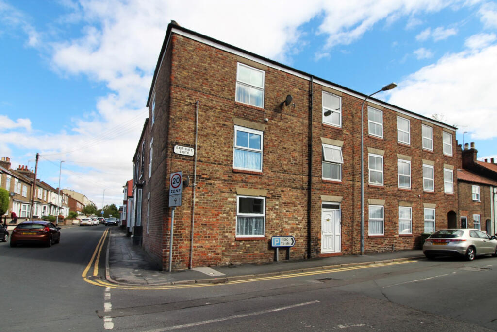 2 bed 1st Floor Flat for rent in Driffield. From Dee Atkinson & Harrison - Driffield