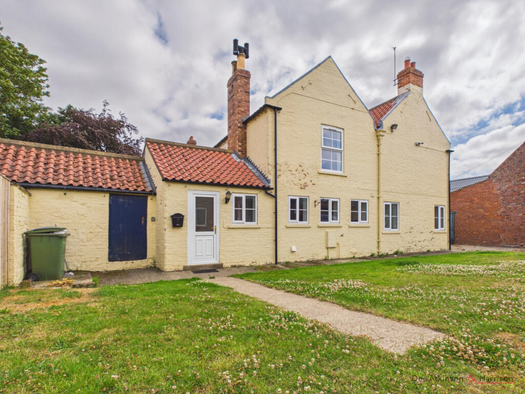 3 bed Semi Detached for rent in Sigglesthorne. From Dee Atkinson & Harrison - Driffield