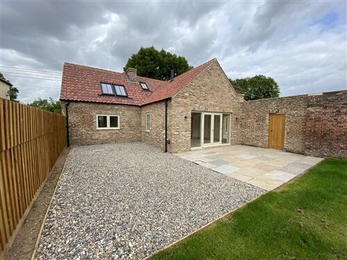 3 bed Detached for rent in Long Riston. From Dee Atkinson & Harrison - Driffield