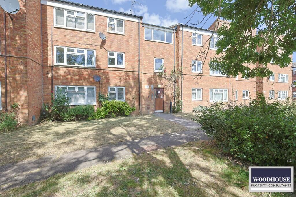 1 bed 1st Floor Flat for rent in Wormley West End. From Woodhouse - Cheshunt