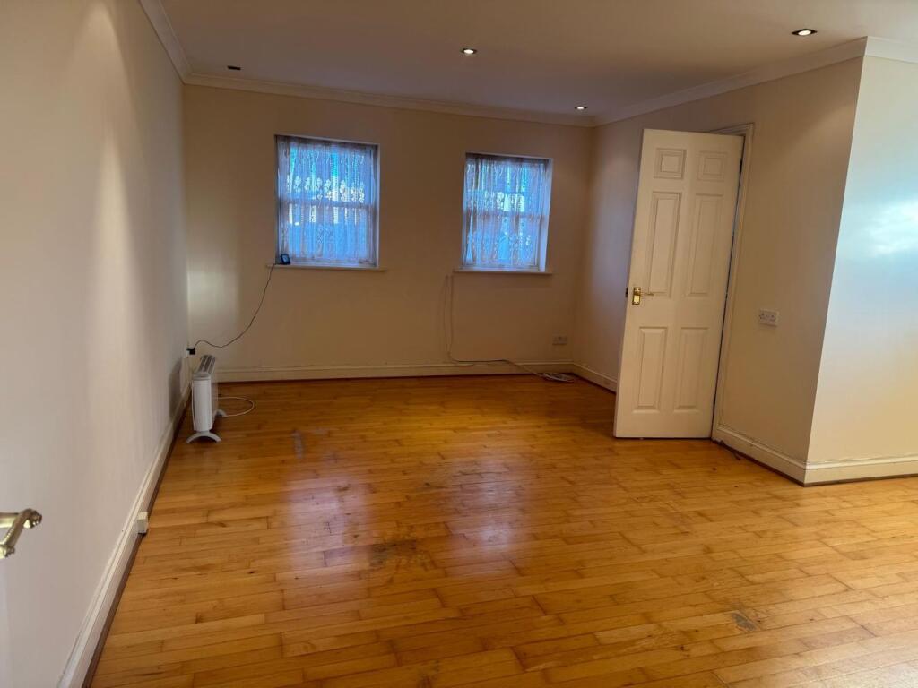 1 bed Apartment for rent in Cheshunt. From Woodhouse - Cheshunt