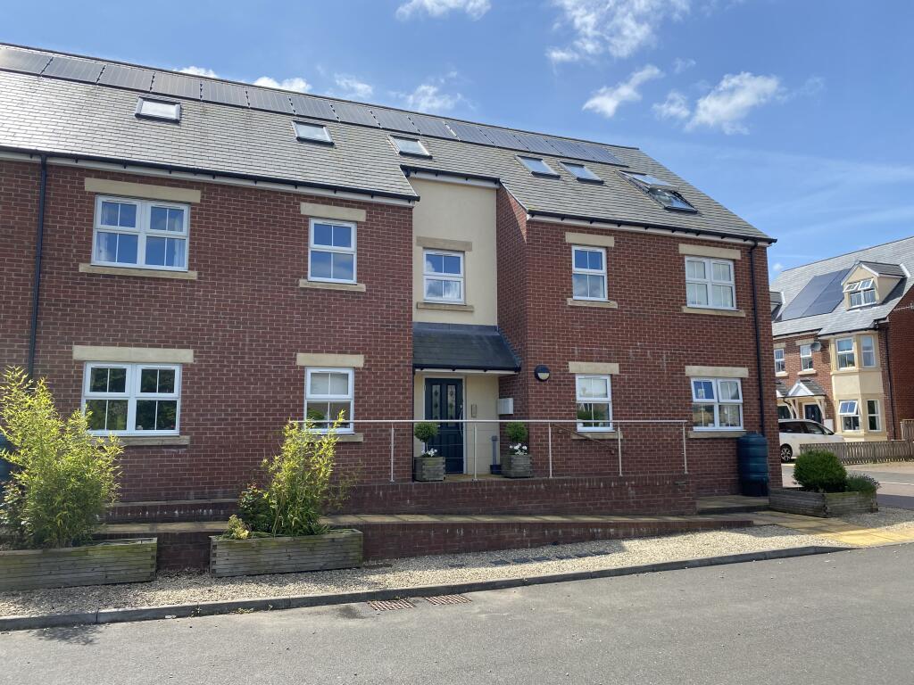 2 bed Apartment for rent in Haydon Bridge. From Youngs RPS - Hexham 2 bed Apartment for rent in Haydon Bridge. From Youngs RPS - Hexham