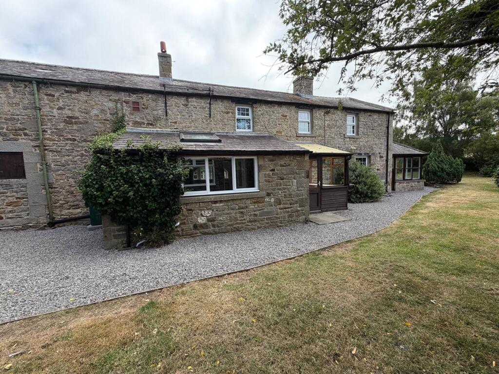 3 bed Semi Detached for rent in Juniper. From Youngs RPS - Hexham 3 bed Semi Detached for rent in Juniper. From Youngs RPS - Hexham