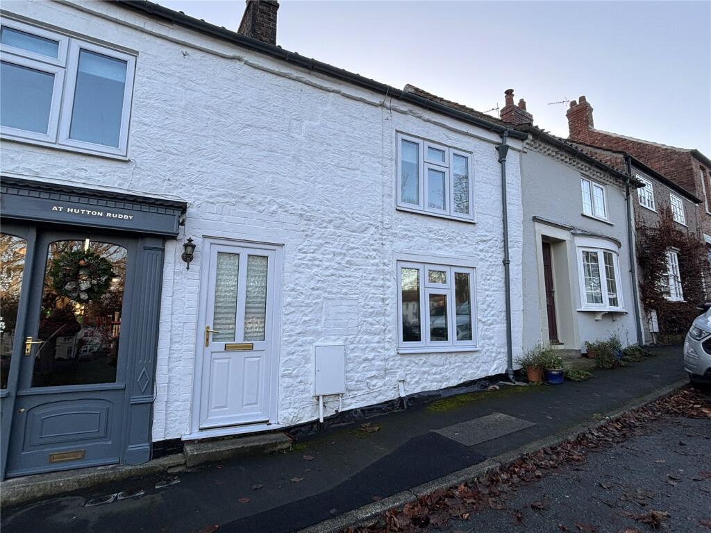 3 bed Mid Terraced House for rent in Hutton Rudby. From Youngs RPS - Northallerton 3 bed Mid Terraced House for rent in Hutton Rudby. From Youngs RPS - Northallerton
