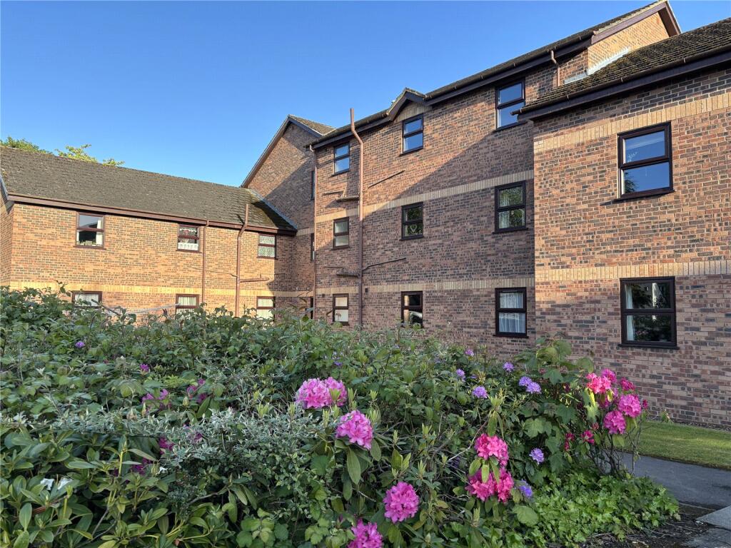 2 bed Apartment for rent in Romanby. From Youngs RPS - Northallerton