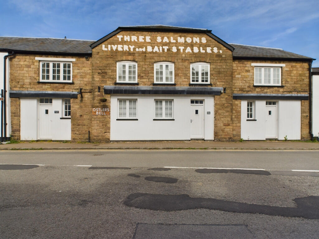 3 bed Mid Terraced House for rent in Brynbuga. From Digby Turner & Co - Usk 3 bed Mid Terraced House for rent in Brynbuga. From Digby Turner & Co - Usk