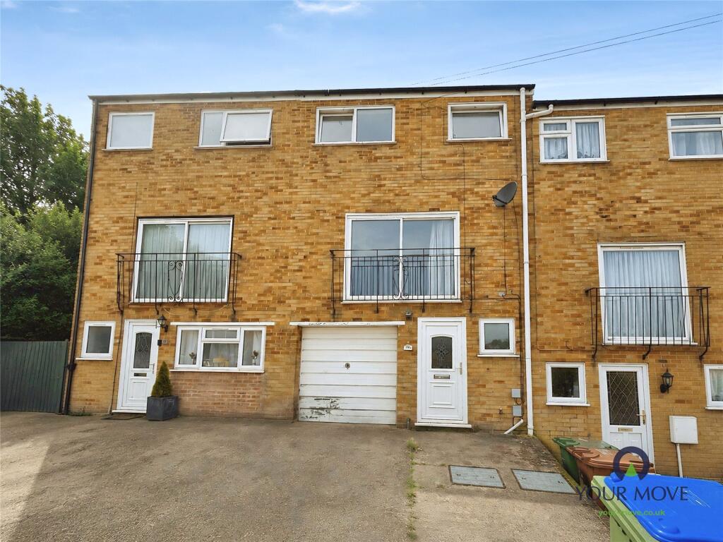 3 bed Mid Terraced House for rent in Erith. From Your Move - Northumberland Heath