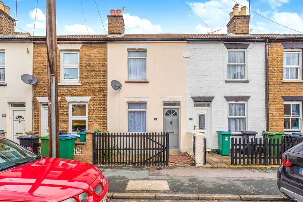 2 bed Mid Terraced House for rent in Watford. From Your Move - Whickham 2 bed Mid Terraced House for rent in Watford. From Your Move - Whickham