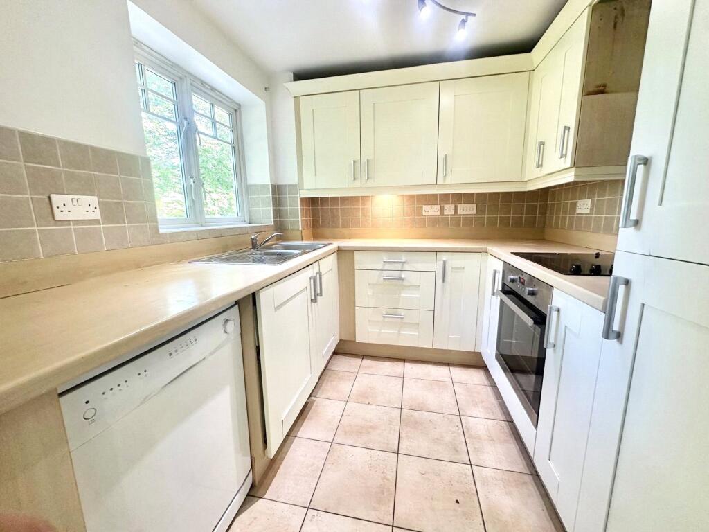 2 bed 1st Floor Flat for rent in Watford. From Your Move - Whickham
