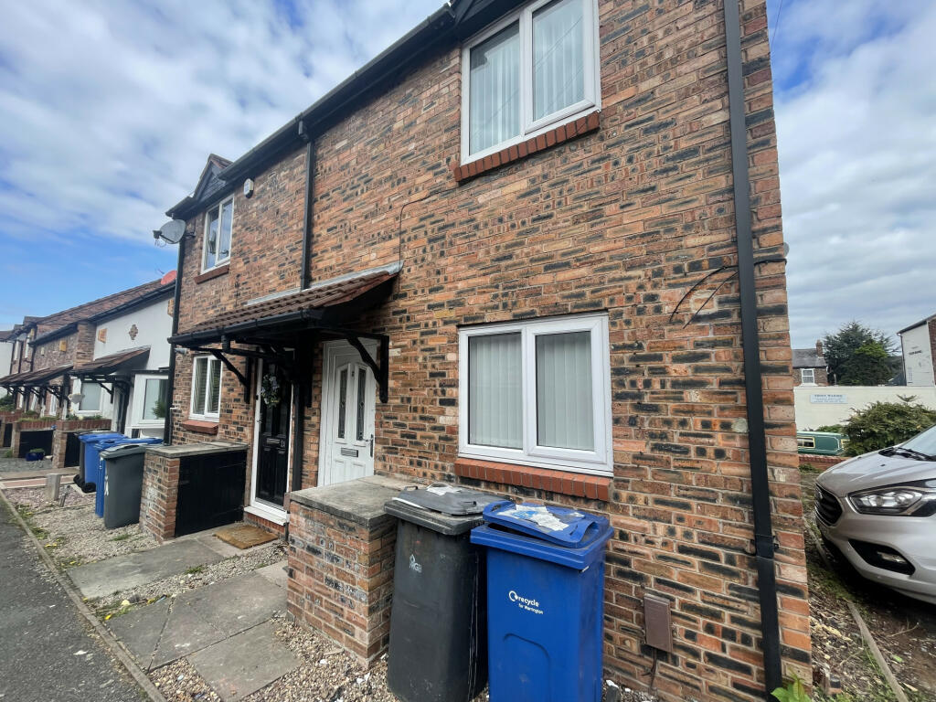 2 bed Mid Terraced House for rent in Higher Walton. From Domlets Ltd - Warrington