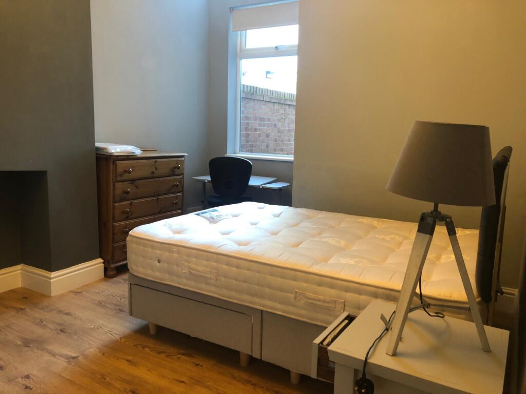 1 bed House Share for rent in Warrington. From Domlets Ltd - Warrington