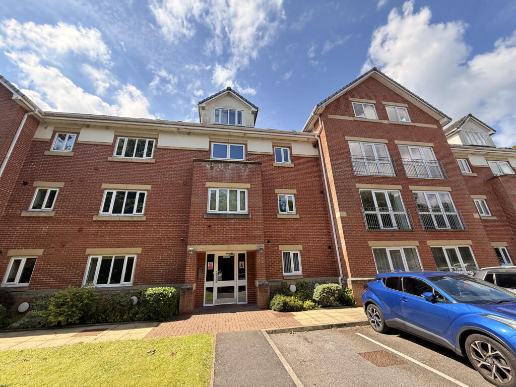 3 bed Apartment for rent in Newton-le-Willows. From Domlets Ltd - Warrington 3 bed Apartment for rent in Newton-le-Willows. From Domlets Ltd - Warrington