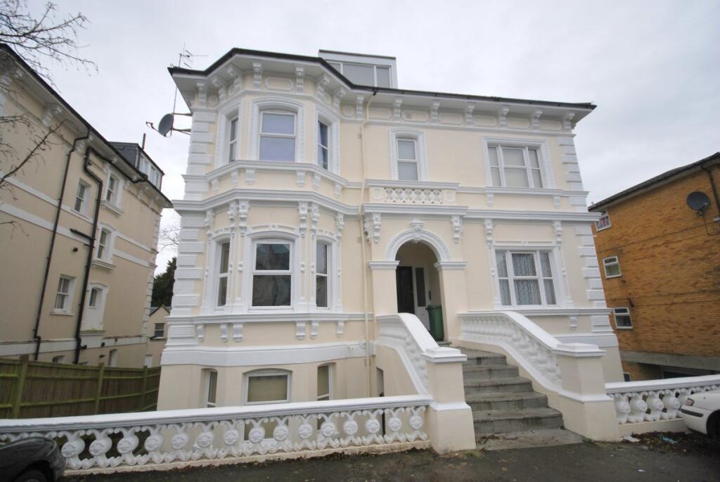 1 bed 1st Floor Flat for rent in Tunbridge Wells. From Doorknobs Ltd - Tunbridge Wells