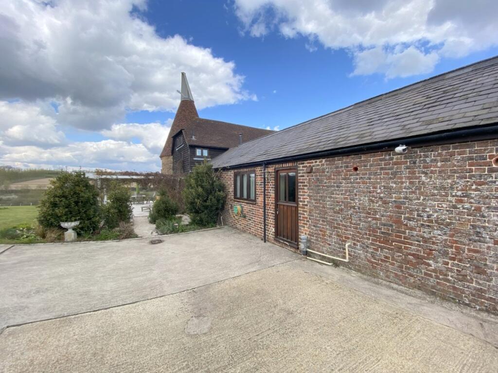 4 bed Studio for rent in Penshurst. From Doorknobs Ltd - Tunbridge Wells