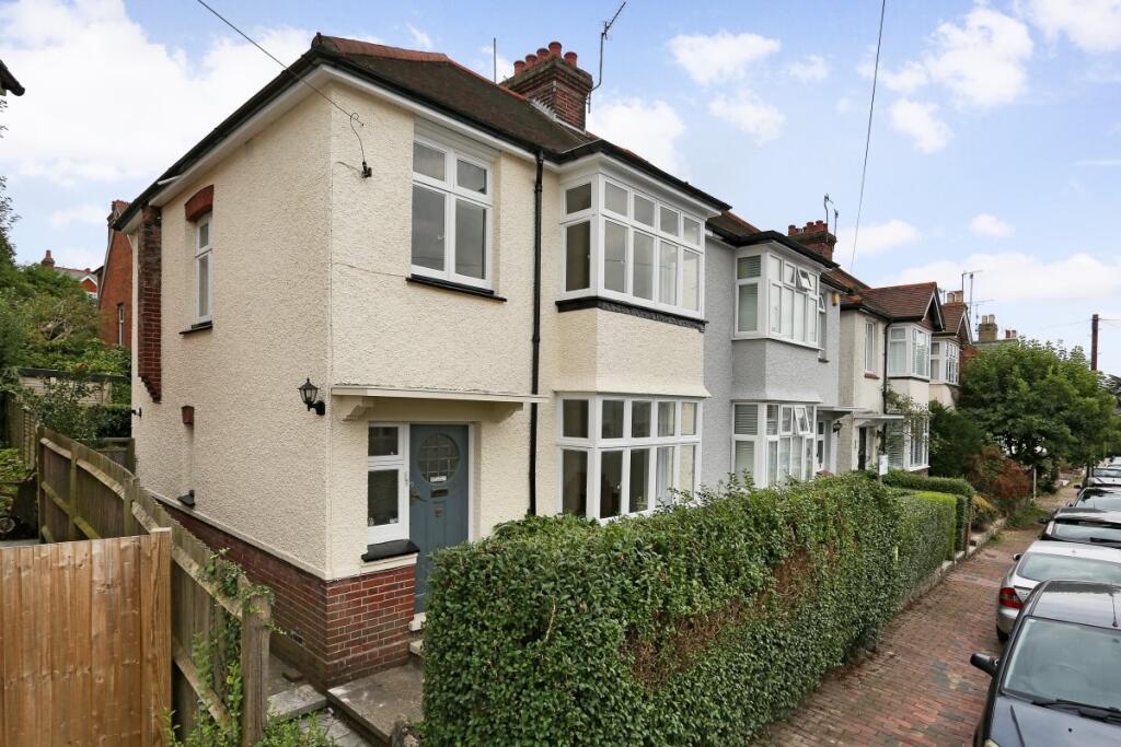 3 bed Semi Detached for rent in Tunbridge Wells. From Doorknobs Ltd - Tunbridge Wells 3 bed Semi Detached for rent in Tunbridge Wells. From Doorknobs Ltd - Tunbridge Wells