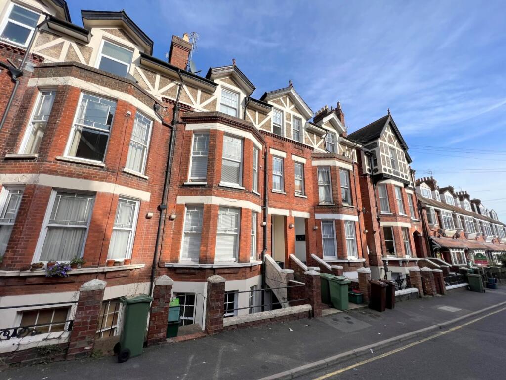 1 bed 1st Floor Flat for rent in Tunbridge Wells. From Doorknobs Ltd - Tunbridge Wells