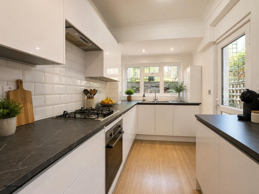 2 bed Mid Terraced House for rent in Pembury. From Doorknobs Ltd - Tunbridge Wells