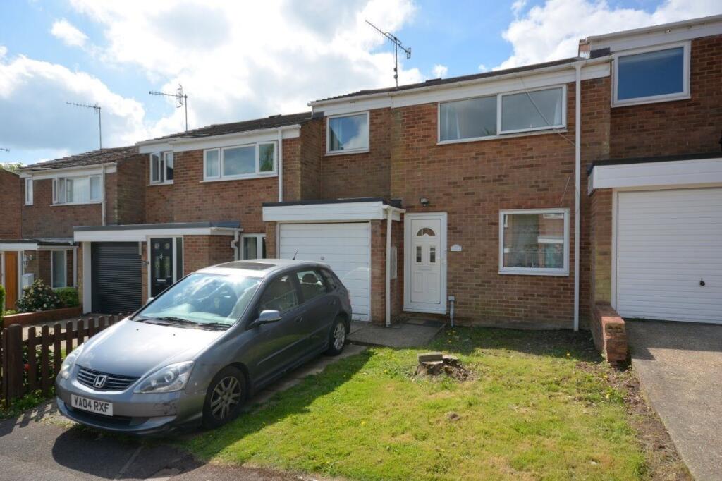3 bed Mid Terraced House for rent in Southborough. From Doorknobs Ltd - Tunbridge Wells 3 bed Mid Terraced House for rent in Southborough. From Doorknobs Ltd - Tunbridge Wells