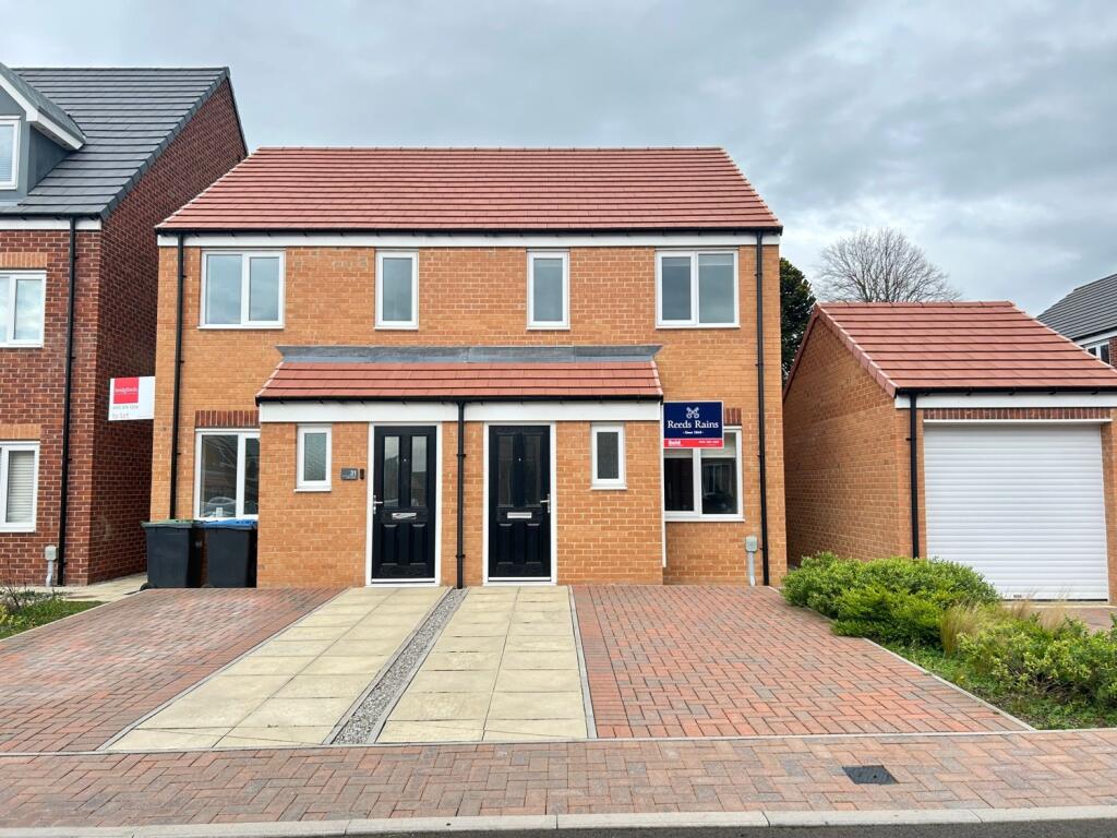 2 bed Mid Terraced House for rent in Durham. From Dowen - Durham