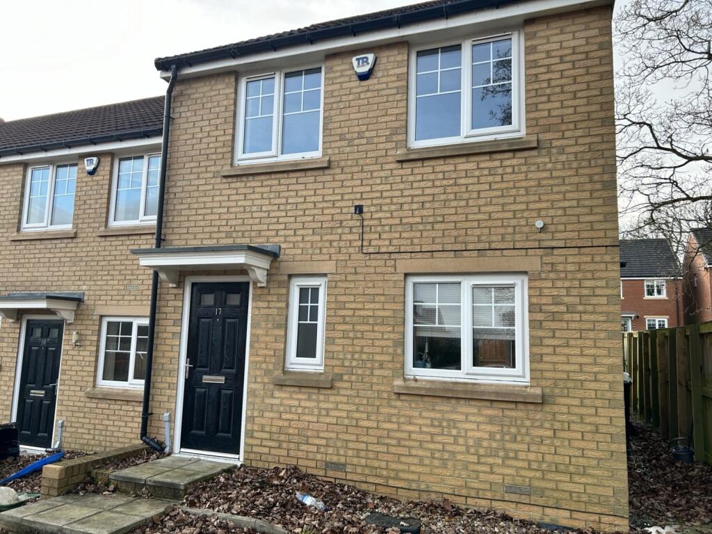 3 bed Mid Terraced House for rent in Quebec. From Dowen - Durham
