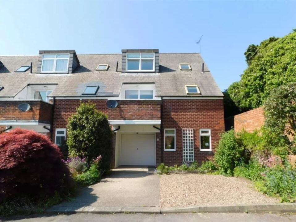 2 bed Mid Terraced House for rent in Durham. From Dowen - Durham