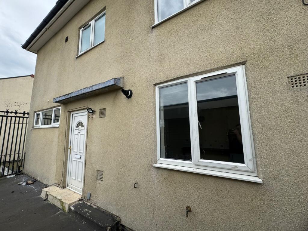 3 bed Mid Terraced House for rent in Peterlee. From Dowen - Peterlee