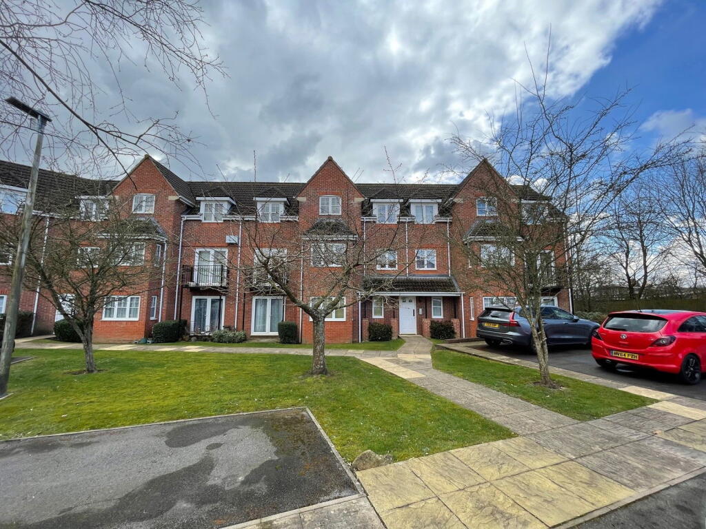 2 bed 1st Floor Flat for rent in Cold Ash. From Downer & Co - Newbury 2 bed 1st Floor Flat for rent in Cold Ash. From Downer & Co - Newbury