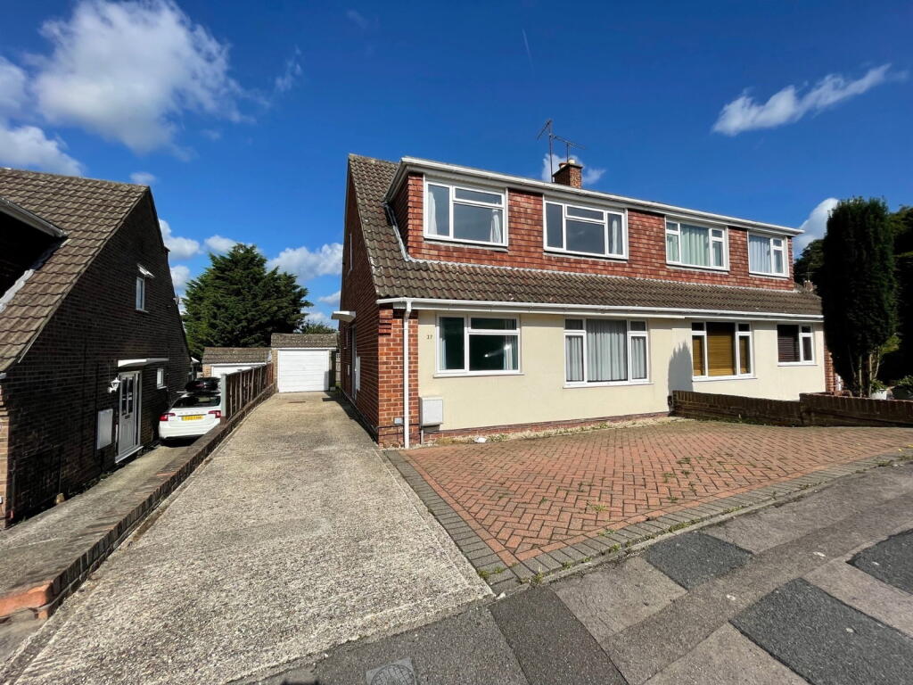 4 bed Semi Detached for rent in Greenham. From Downer & Co - Newbury 4 bed Semi Detached for rent in Greenham. From Downer & Co - Newbury