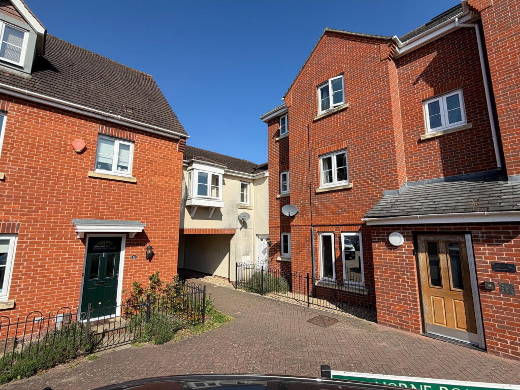 1 bed Annexe for rent in Thatcham. From Downer & Co - Newbury