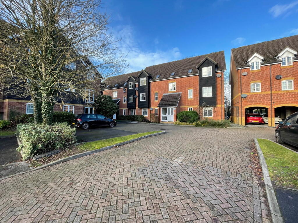 2 bed Apartment for rent in Newbury. From Downer & Co - Newbury