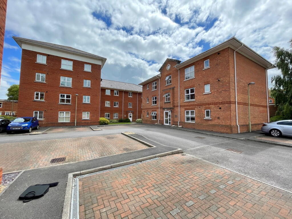 2 bed Apartment for rent in Newbury. From Downer & Co - Newbury