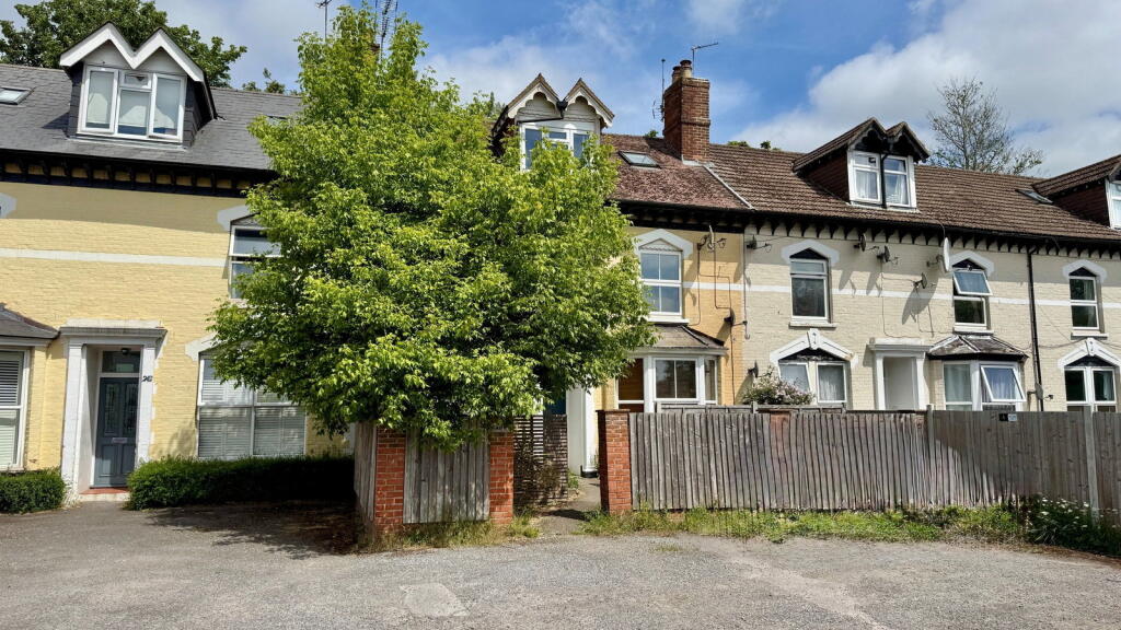 1 bed 1st Floor Flat for rent in Newbury. From Downer & Co - Newbury 1 bed 1st Floor Flat for rent in Newbury. From Downer & Co - Newbury