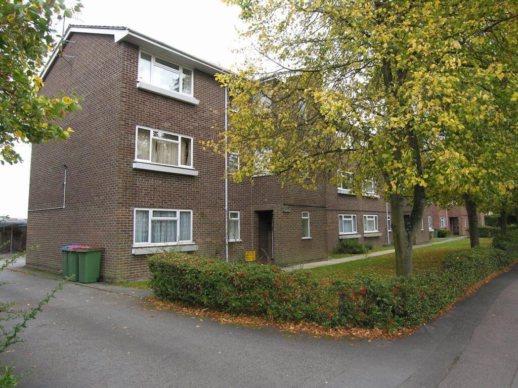2 bed 1st Floor Flat for rent in Newbury. From Downer & Co - Newbury