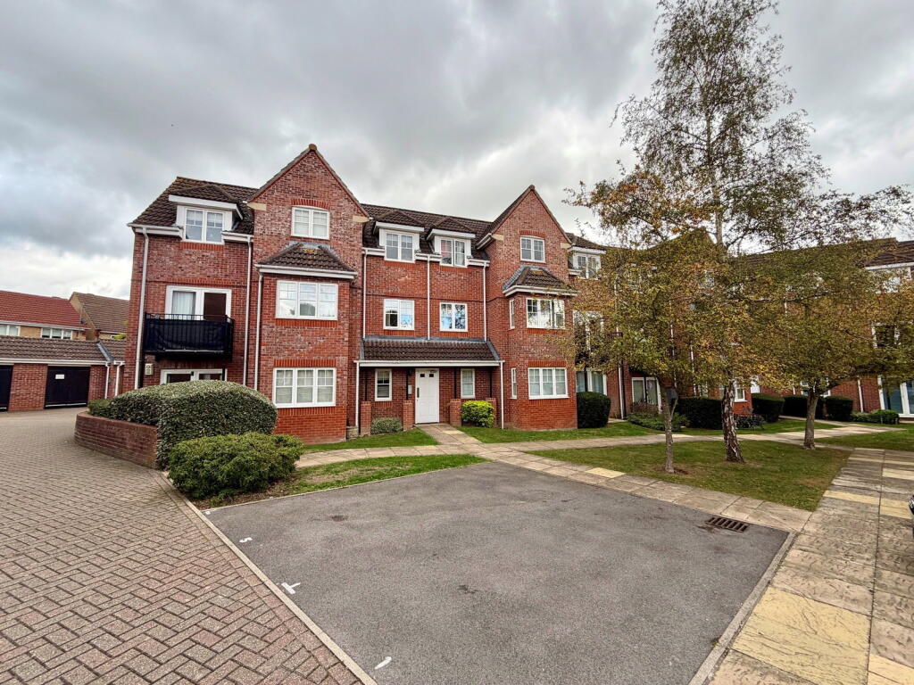 2 bed 1st Floor Flat for rent in Cold Ash. From Downer & Co - Newbury 2 bed 1st Floor Flat for rent in Cold Ash. From Downer & Co - Newbury
