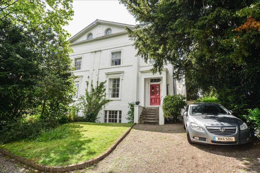 2 bed Apartment for rent in London. From London Key - Blackheath