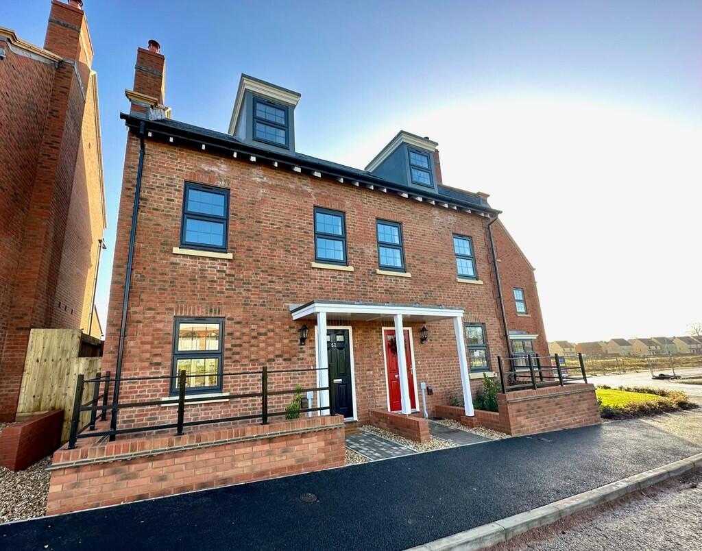 3 bed Town House for rent in Exeter. From East of Exe Ltd - Topsham