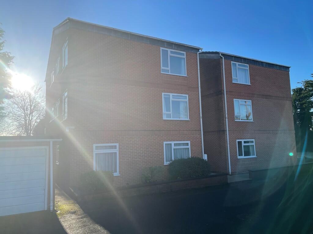 2 bed Apartment for rent in Exeter. From East of Exe Ltd - Topsham