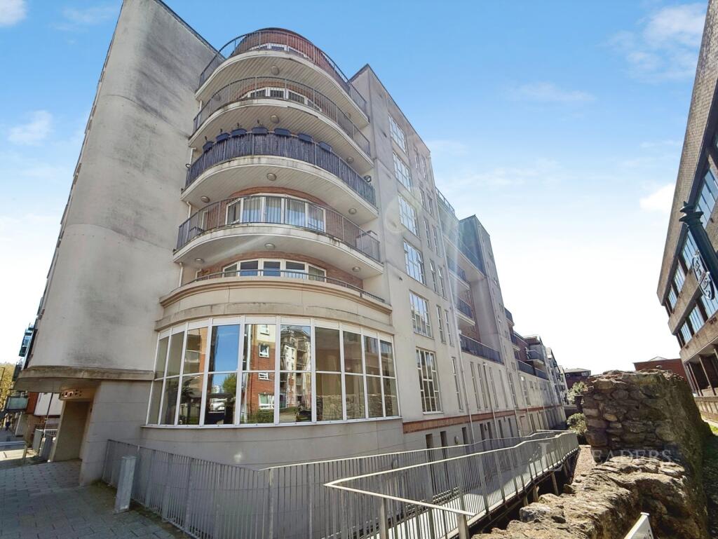 2 bed 1st Floor Flat for rent in Southampton. From Leaders Waterside Properties Sales - Ocean Village