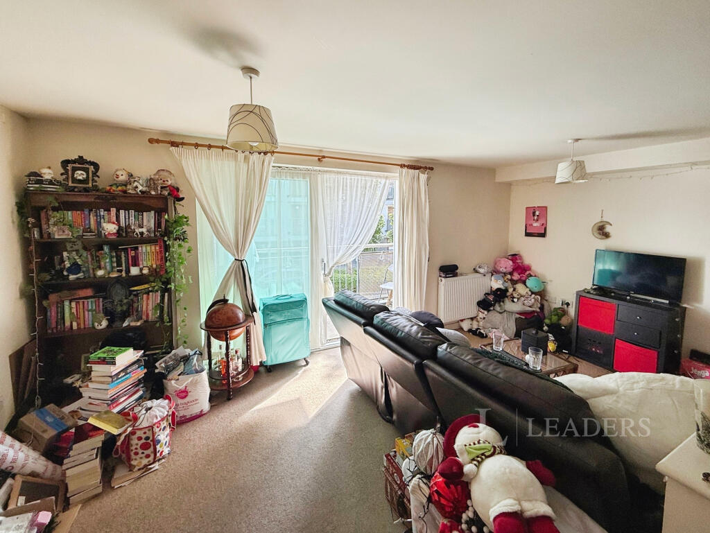 1 bed 1st Floor Flat for rent in Southampton. From Leaders Waterside Properties Sales - Ocean Village 1 bed 1st Floor Flat for rent in Southampton. From Leaders Waterside Properties Sales - Ocean Village