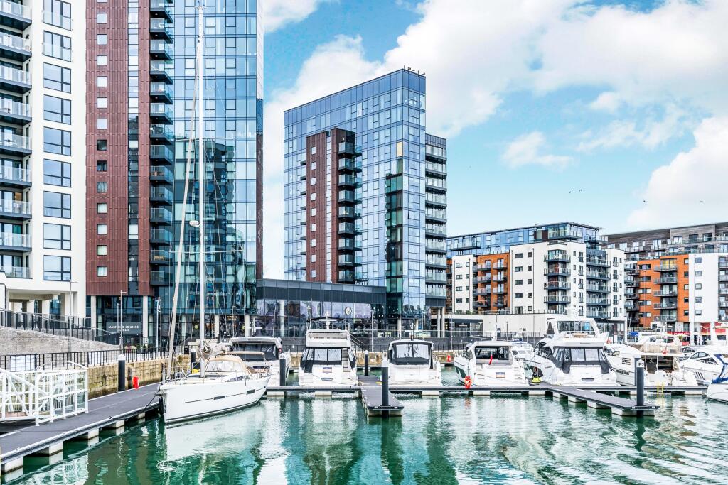 1 bed 1st Floor Flat for rent in Southampton. From Leaders Waterside Properties Sales - Ocean Village