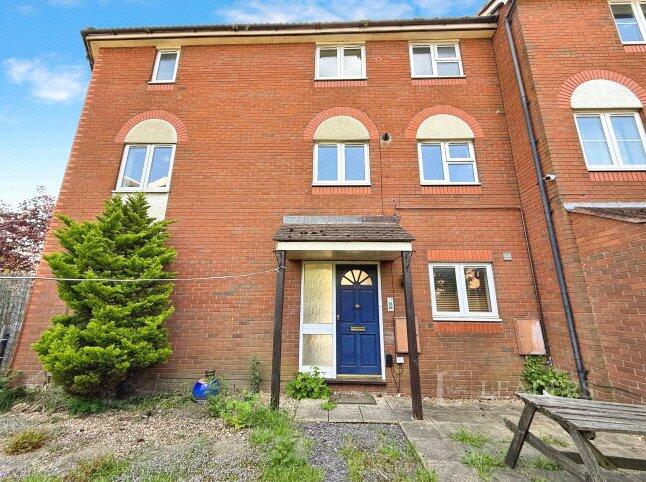 1 bed Detached for rent in Southampton. From Leaders Waterside Properties Sales - Ocean Village 1 bed Detached for rent in Southampton. From Leaders Waterside Properties Sales - Ocean Village