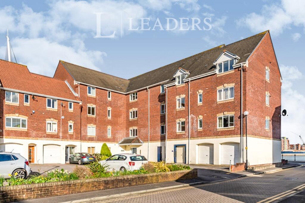 2 bed 1st Floor Flat for rent in Southampton. From Leaders Waterside Properties Sales - Ocean Village 2 bed 1st Floor Flat for rent in Southampton. From Leaders Waterside Properties Sales - Ocean Village