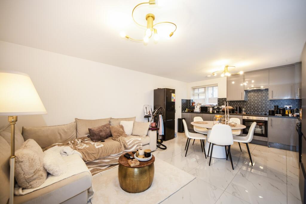 2 bed 1st Floor Flat for rent in Swanley. From Langford Russell - Swanley 2 bed 1st Floor Flat for rent in Swanley. From Langford Russell - Swanley