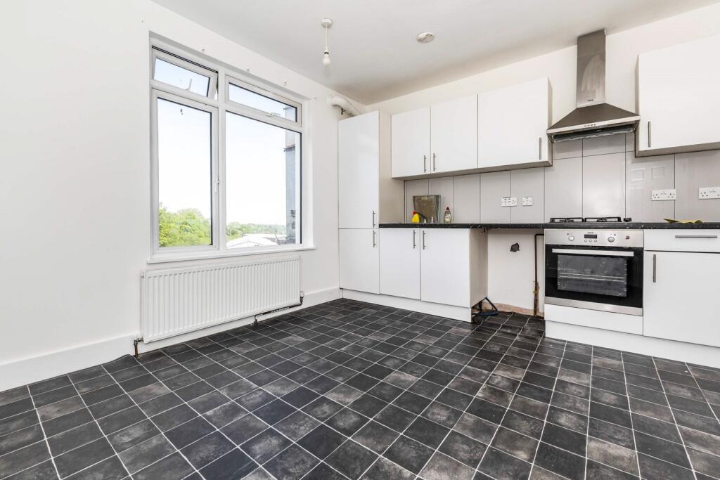 2 bed 1st Floor Flat for rent in Swanley. From Langford Russell - Swanley
