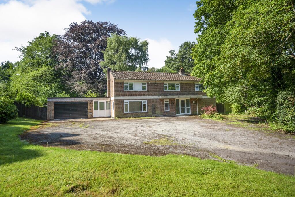 4 bed Detached for rent in Ightham. From Langford Russell - Swanley
