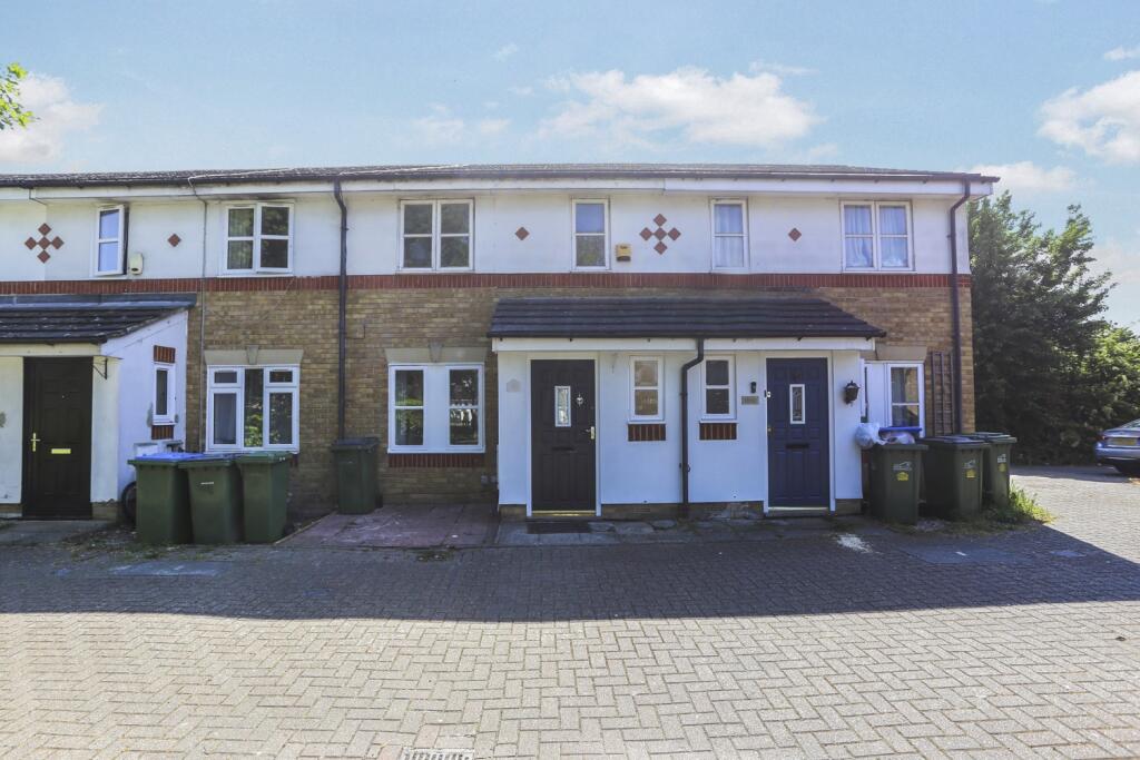 3 bed End of Terrace for rent in Woolwich. From John Payne - Woolwich