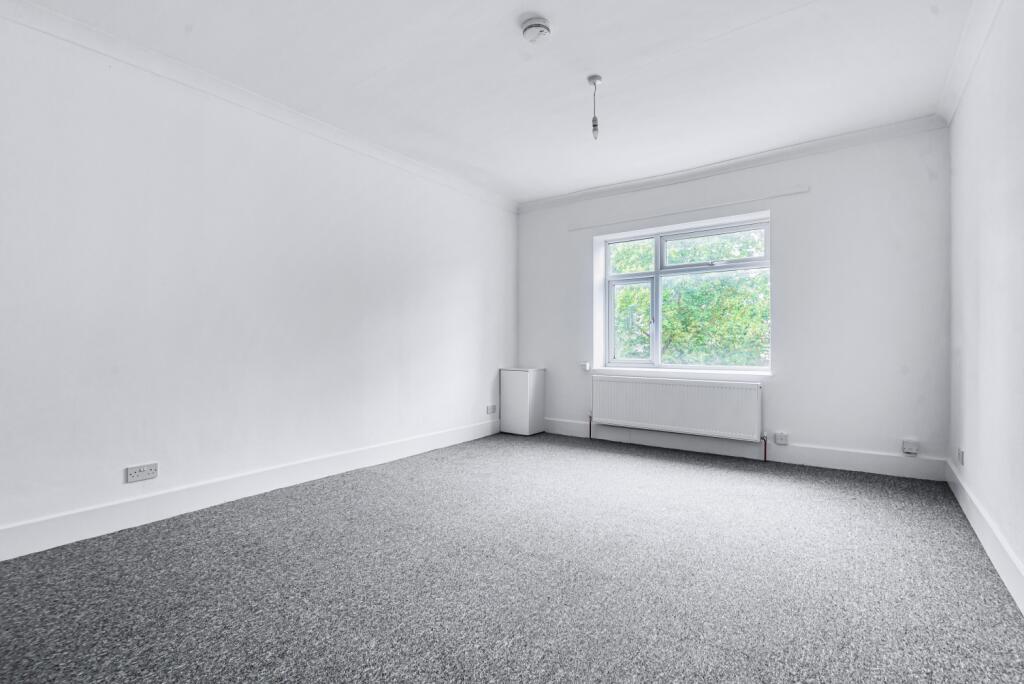1 bed 1st Floor Flat for rent in Woolwich. From John Payne - Woolwich