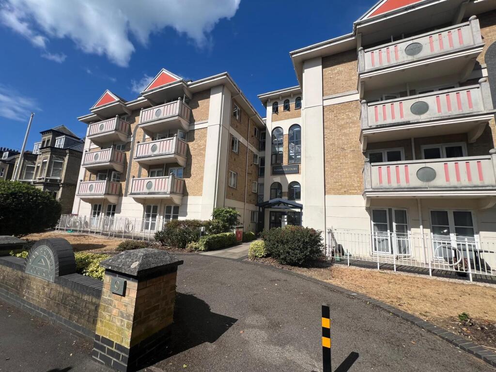 2 bed Apartment for rent in Brighton and Hove. From Ellmans - Hove 2 bed Apartment for rent in Brighton and Hove. From Ellmans - Hove