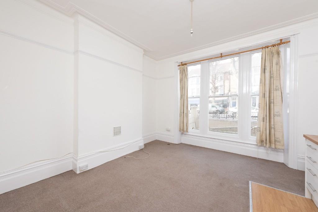 1 bed 1st Floor Flat for rent in Brighton and Hove. From Ellmans - Hove