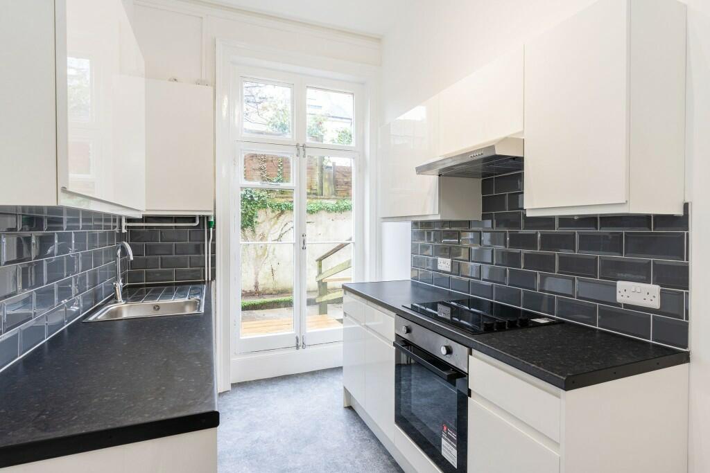 1 bed House (unspecified) for rent in Brighton and Hove. From Ellmans - Hove